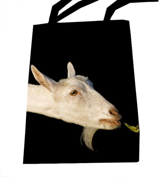 Koza na torbie - uwaga na zakupy 2:) +gratis AT design