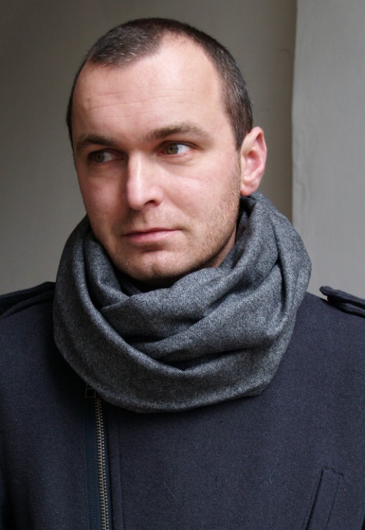 Szara Jodełka . Miła, miękka, wełniana. Tuba. mmhm