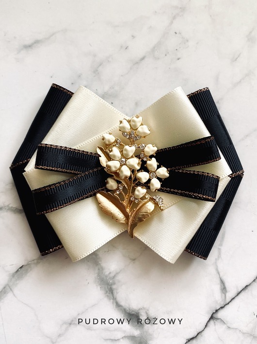 broszki Kolekcja Kwiatowa Brosza z kwiatami