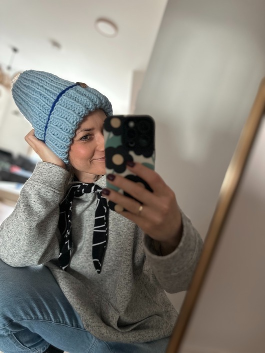 czapki damskie Czapka dziergana ręcznie na drutach, Wełna peruwiańska 100 %