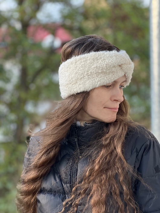 opaski do włosów Opaska boucle z wełny owczej i alpaki kremowa biel