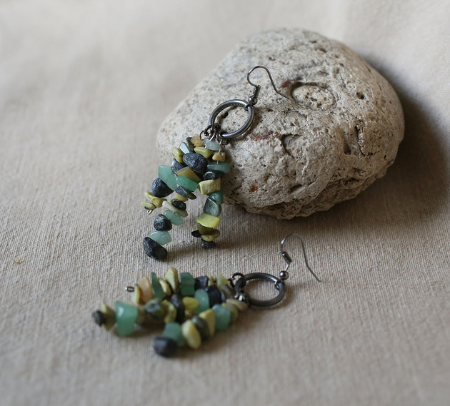 kolczyki - inne Długie optymistyczne kolczyki z awenturynem