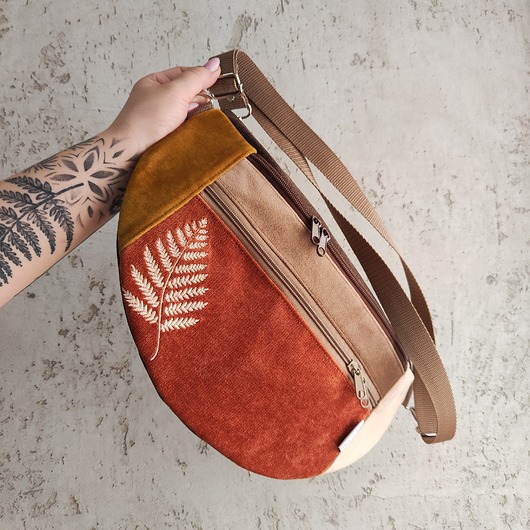 saszetka nerka Nerka półksiężyc gigant liść paproci