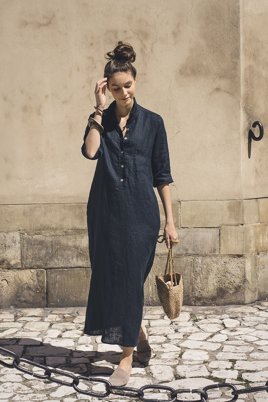 sukienki maxi damskie Lniana sukienka koszulowa granatowa