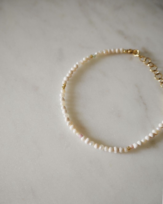 bransoletki z kamieni naturalnych Bransoletka z kamieni naturalnych perła słodkowodna