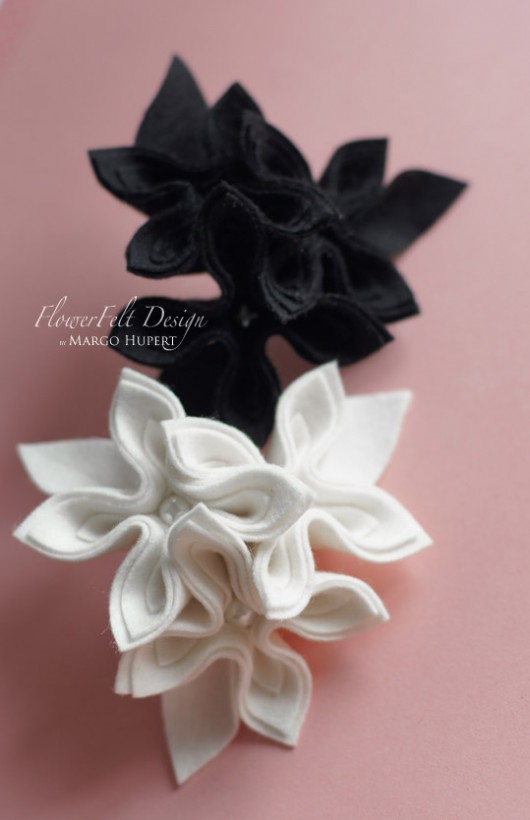 Dwie broszki black & white FlowerFelt Design