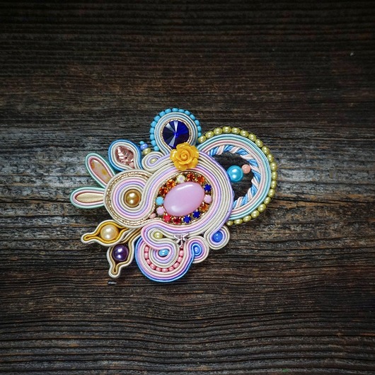 broszki Secret Garden- broszka soutache