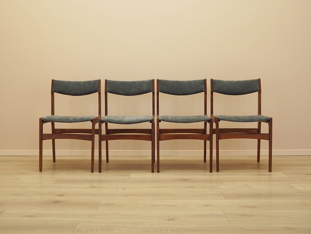 krzesła Komplet czterech krzeseł tekowych, duński design, lata 70, produkcja: Dania
