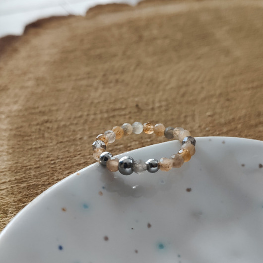 pierścionki elastyczne Pierścionek z kamieniem słonecznym