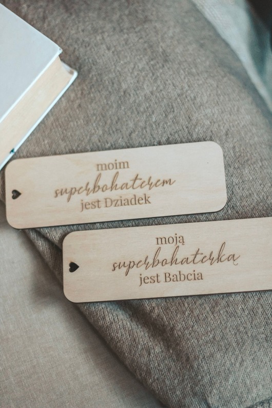 akcesoria dziecięce - różne Drewniana zakładka na Dzień Babci / Dzień Dziadka