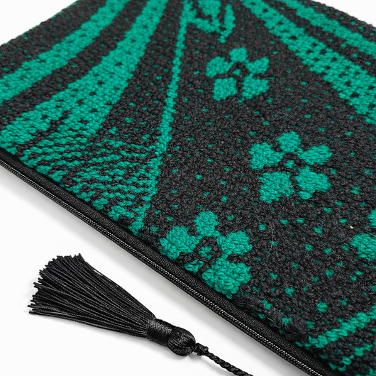 kosmetyczki Większa kosmetyczka z tkaniny ludowej