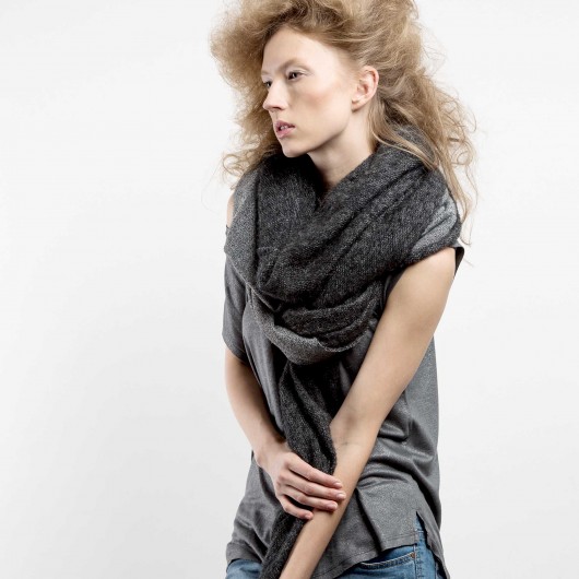 Poncho BLACK Knit BLUZA Melanż Płaszcz CADOaccessories