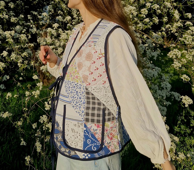 kamizelki damskie Kamizelka pikowana upcyklingowa damska z wiązaniem L/XL