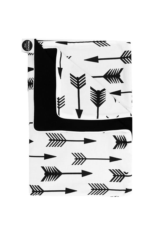 Kocyk czarno-biały Strzałki 75x100 Nukko Design