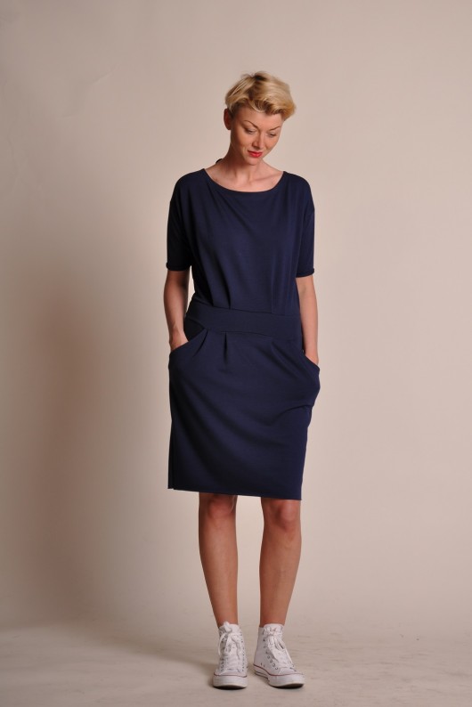 Po prostu V, granatowa Po prostu slow fashion
