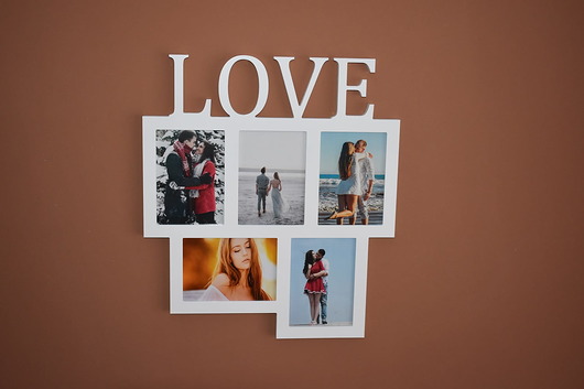 ramki na zdjęcia Multirama ramka na zdjęcia z napisem  Love mdf 5 zdjęć 13x18