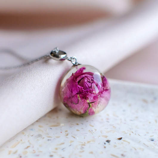 wisiory Wisiorek z różą