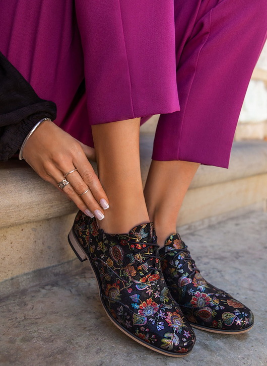 półbuty damskie Skórzane półbuty jazzówki Zapato model 246 czarne liście
