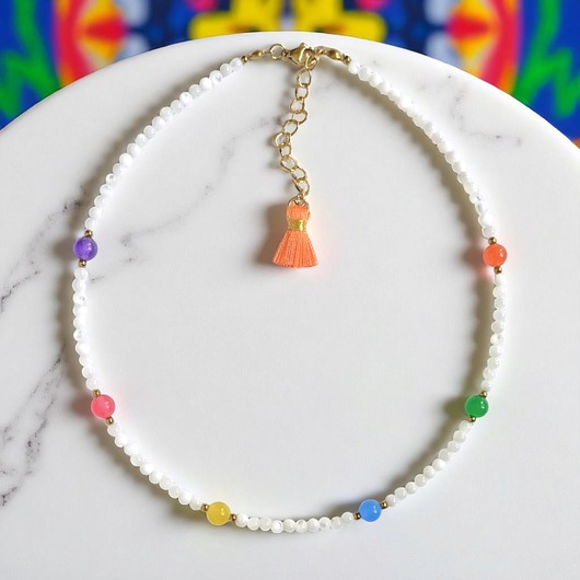 chokery Choker : muszla biała i kolorowy jadeit  : summer collection