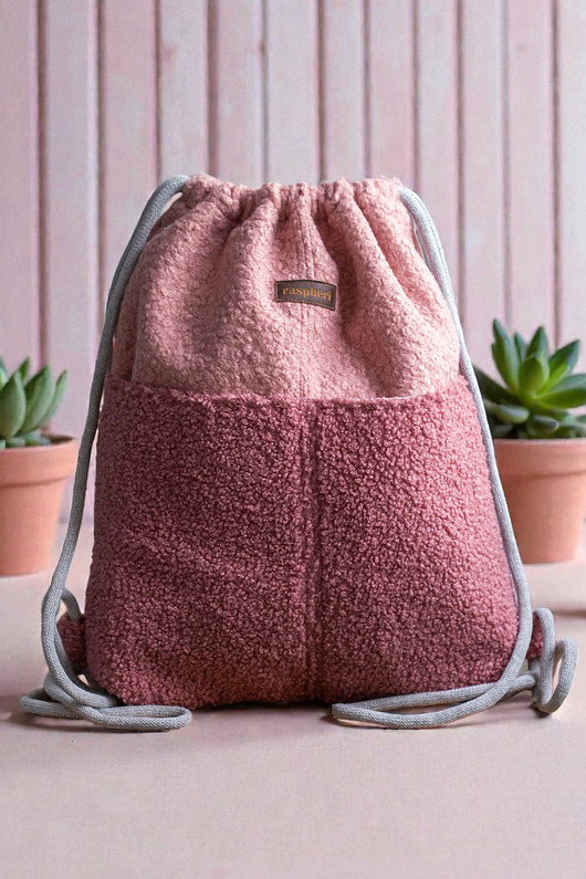 plecaki Różowy workoplecak z kieszeniami baranek