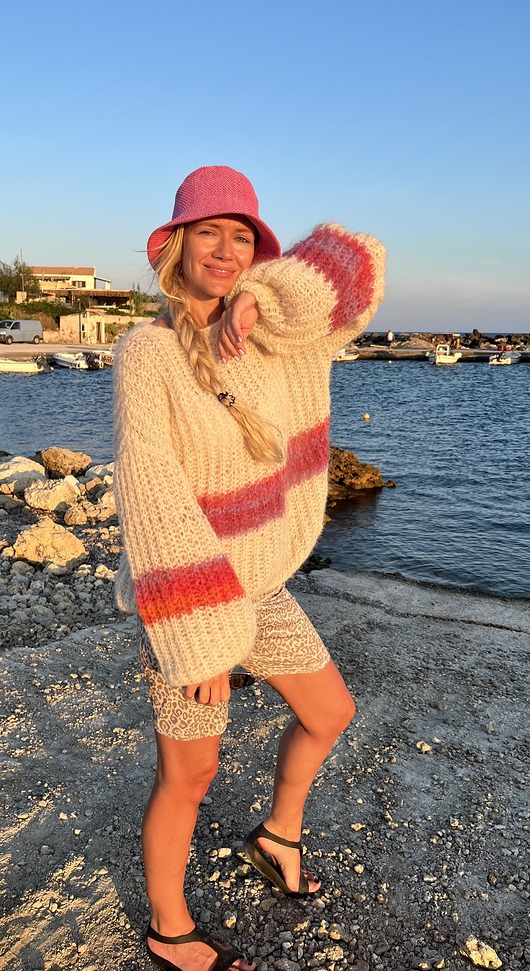 swetry damskie  Sweter oversize