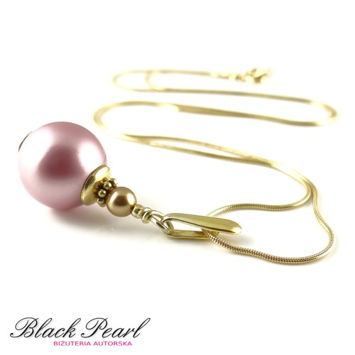Powder Rose in Gold - wisior Black Pearl