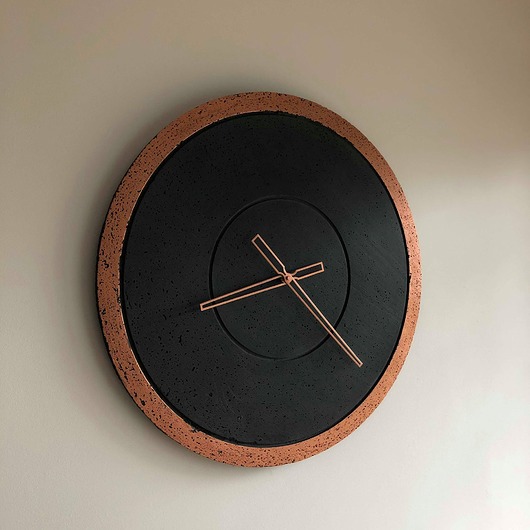 Zegar handmade betonowy grafitowy miedziany 60cm Tesla Home Studio