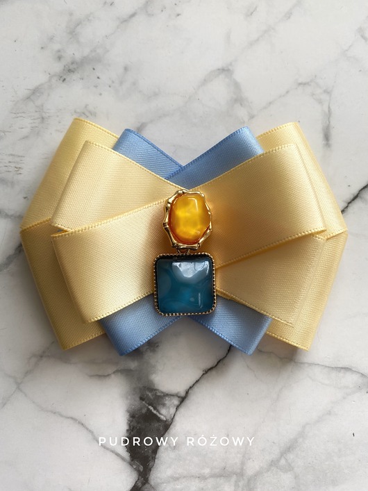 broszki Kolekcja Masełkowa Brosza z kamieniami