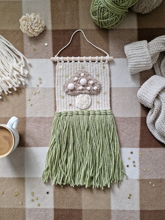 makramy Makatka z motywem grzybka