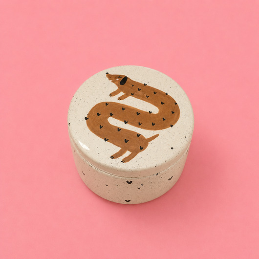 pojemniki na biżuterię Ceramiczny pojemniczek z jamnikiem na skarby
