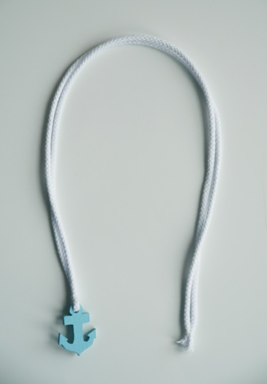 naszyjnik drewniany KOTWICA BABY BLUE Wood Wood