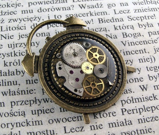 Mechaniczna broszka 116 Zegarynki