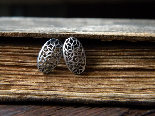 kolczyki wire wrapping owale wypełnione