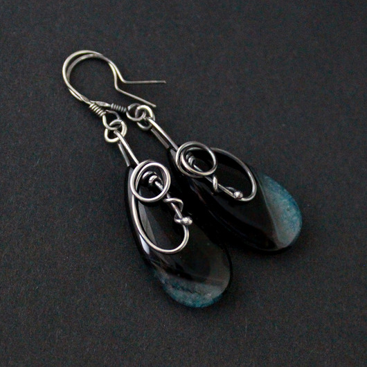 kolczyki wire wrapping Koemi - długie i delikatne kolczyki z agatami, wire-wrapping