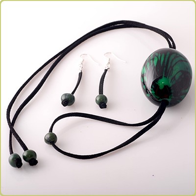 n205 - Krawat tagua na rzemyku Galeria Macondo