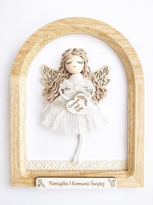 komunia - pozostałe Od Ręki: Pamiatka I Komunii Świętej- Aniołek w drewnianej ramce.