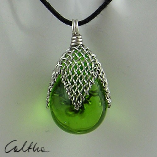 zielony w siateczce  Caltha