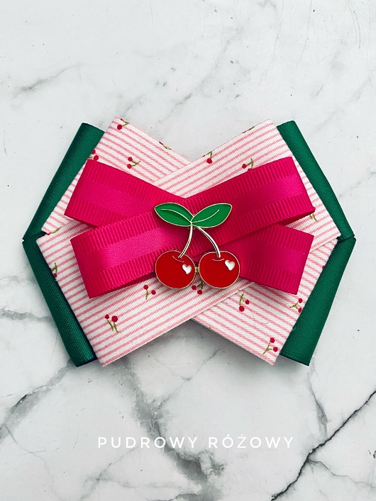 broszki Brosza z kolekcji z wisienkami z ozdobą  Wiśnia