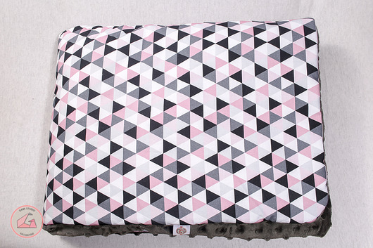 Kocyk Kolorowe Triangles na szarym minky BOBOwear