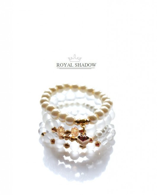 Royal white Republika jewelry