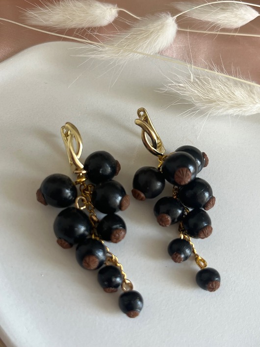 kolczyki z masy plastycznej Kolczyki Czarna Porzeczka handmade polimerowa glina - srebro lub złoto