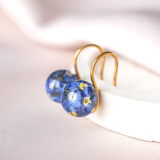 kolczyki z żywicy Kolczyki z niezapominajkami Indywidualne zamówienie