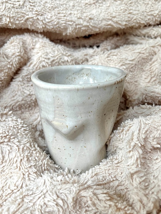 kubki Kubek-gniotek ceramiczny "Sierpówka"