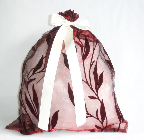 DE LUXE - Mademoiselle Bordeaux - creme metka by traczka