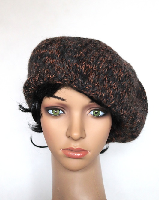 czapki damskie Matylda - beret zrobiony na drutach