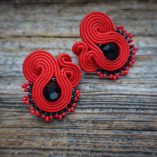 kolczyki soutache Czerwono-czarne kolczyki soutache