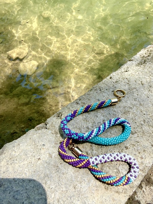 naszyjniki - inne Naszyjnik ze Szklanych Koralików