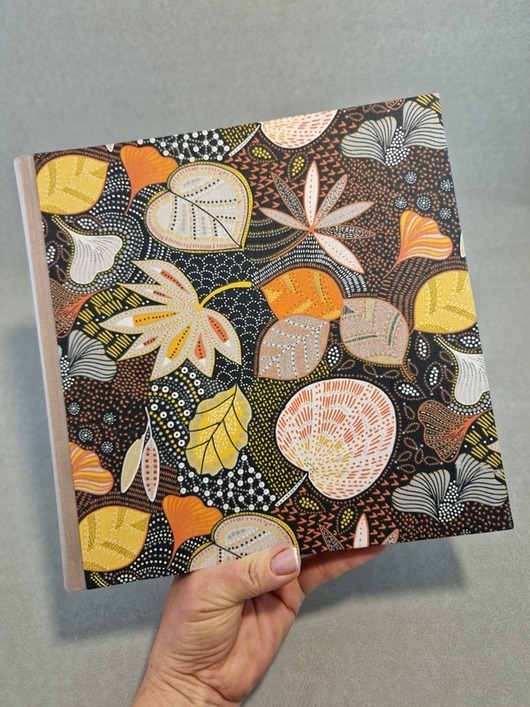notatniki i albumy Album na zdjęcia Flora 25x25 cm 60 stron