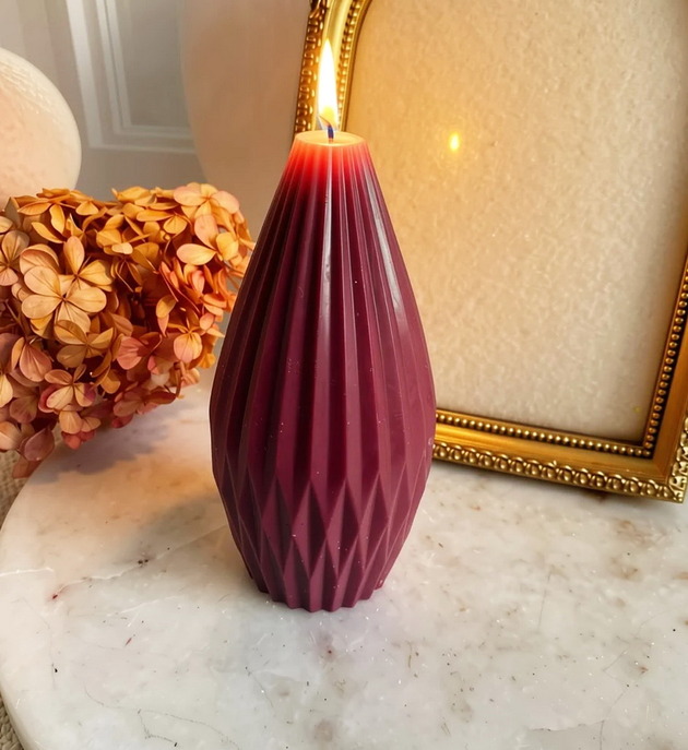 świeczniki i świece Świeca ekologiczna sojowa dekoracyjna "Burgundy Touch" 137x65mm