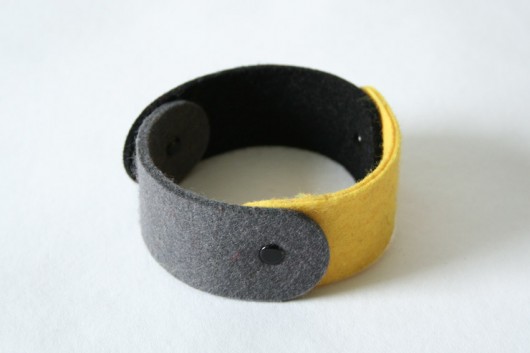 Black&gray&yellow moo studio